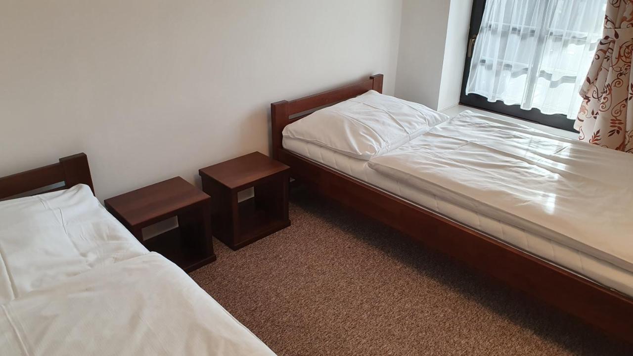 Apartmany Eddy 로끼뜨니쩨나드이제로우 외부 사진