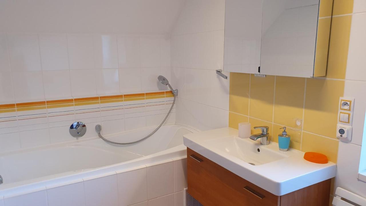 Apartmany Eddy 로끼뜨니쩨나드이제로우 외부 사진