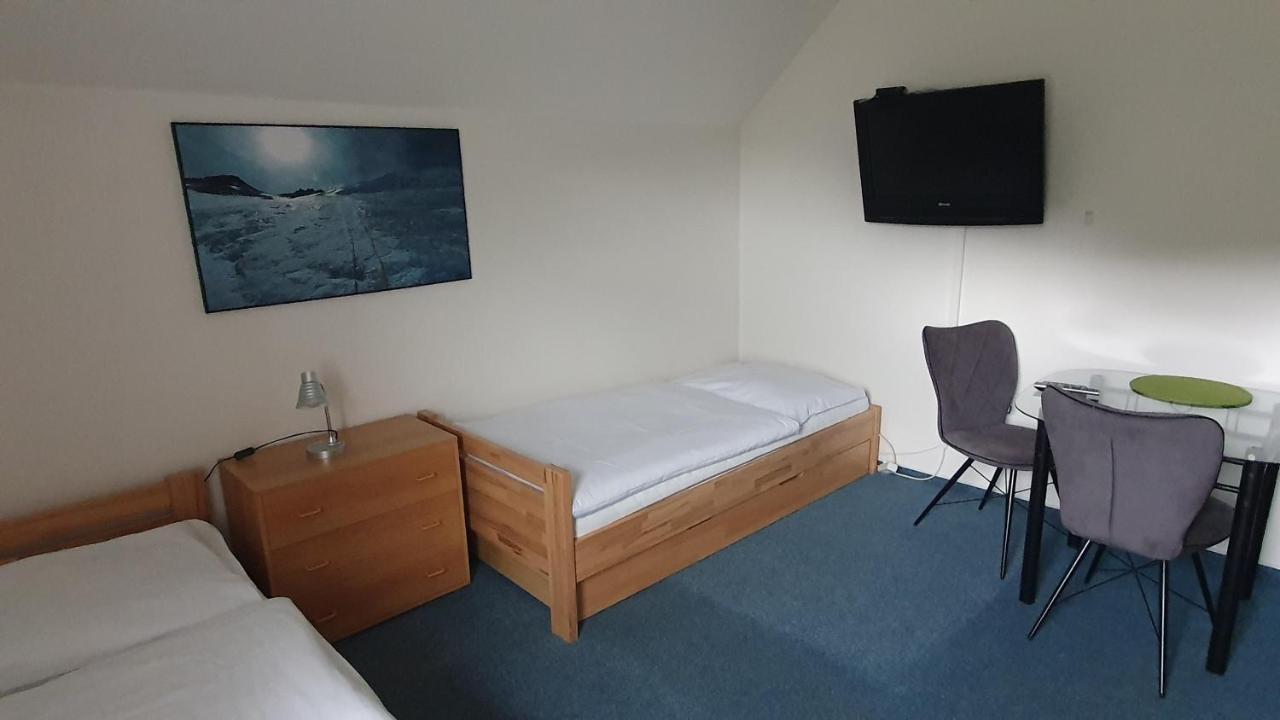 Apartmany Eddy 로끼뜨니쩨나드이제로우 외부 사진